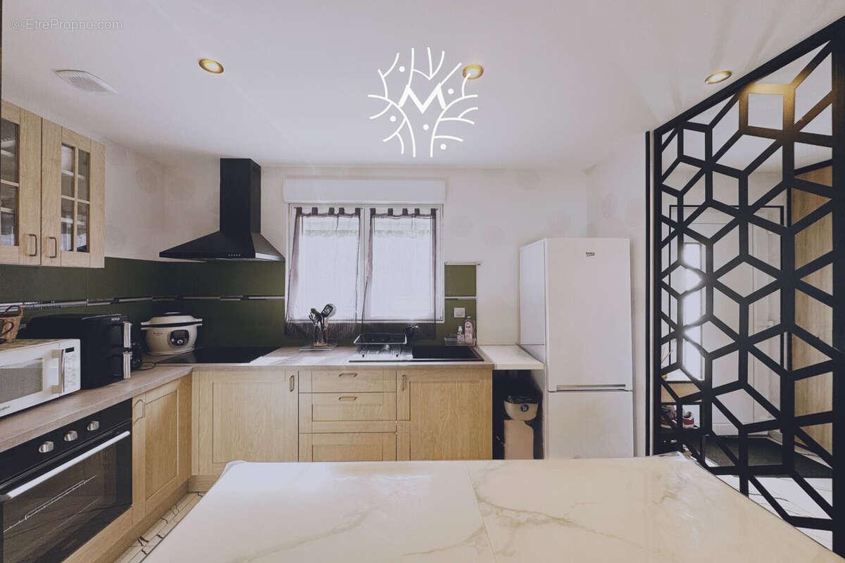 Maison à CHARLEVILLE-MEZIERES