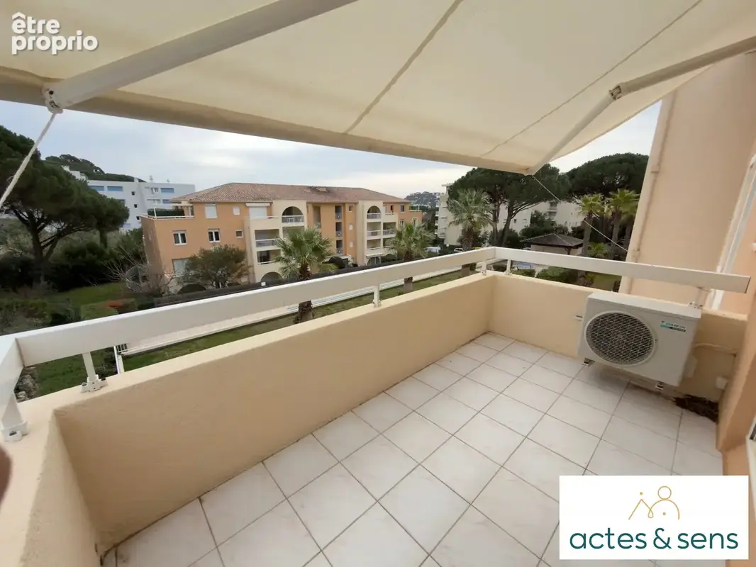 Appartement 3 pièces 41 m² à vendre à Cavalaire-Sur-Mer (83240) - photo 2