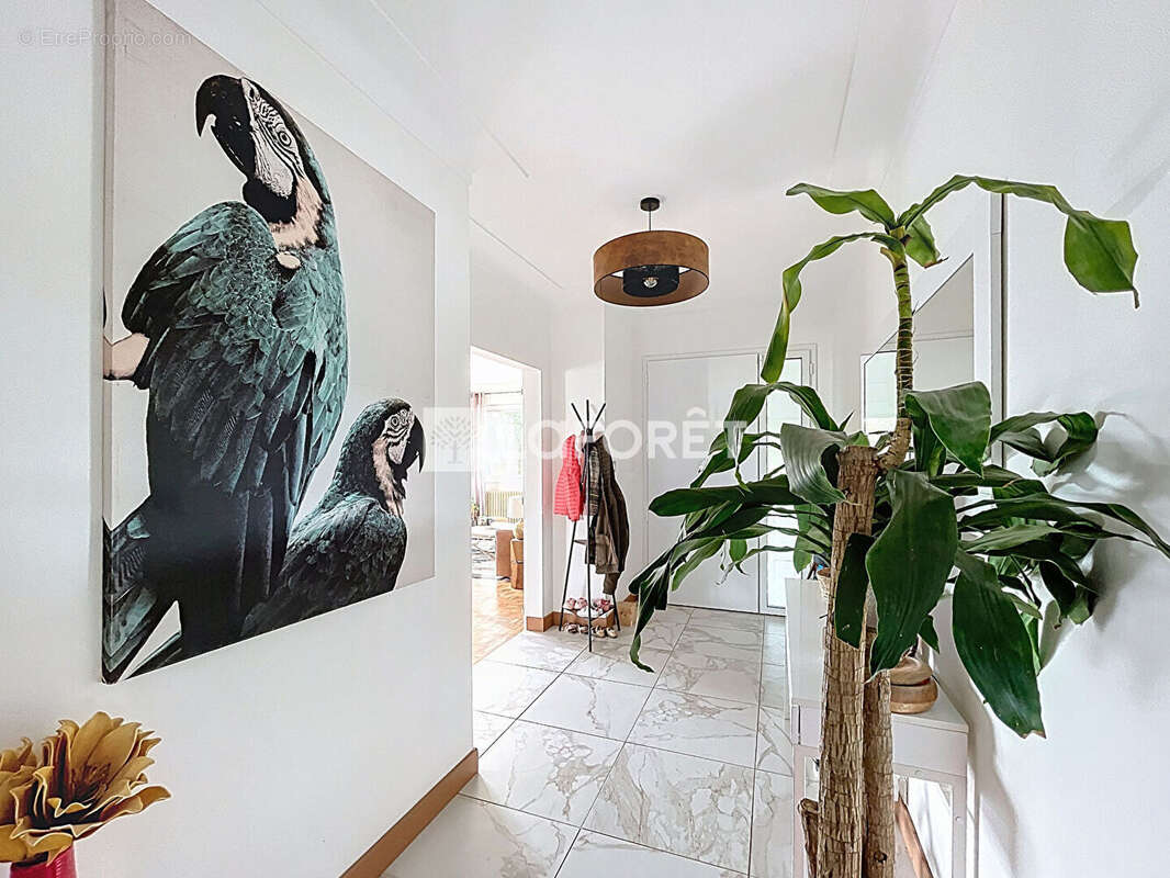 Maison à SAINT-JEAN-LA-POTERIE