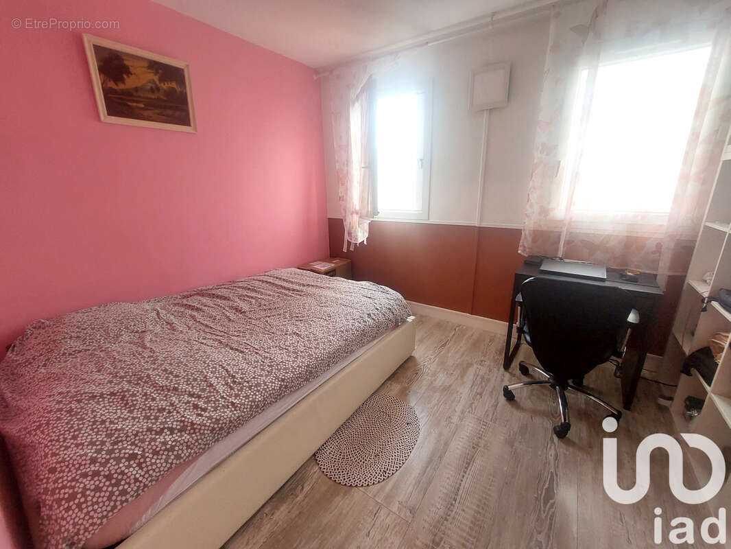 Photo 3 - Appartement à SAINT-GRATIEN