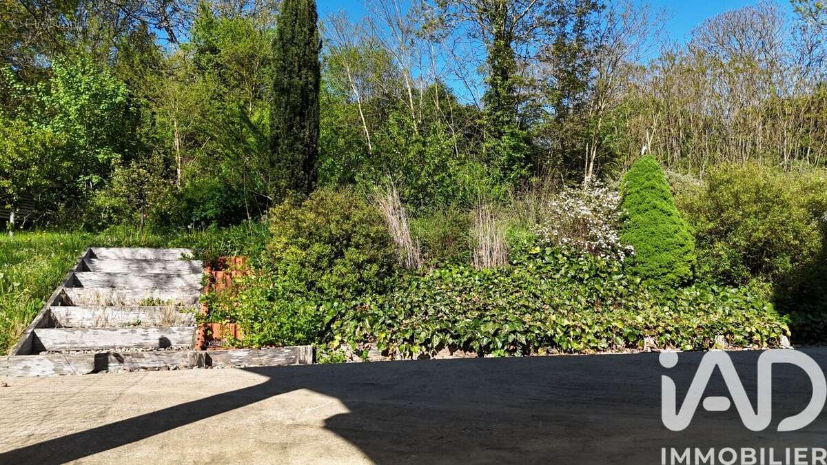 Photo 9 - Maison à CHARMES