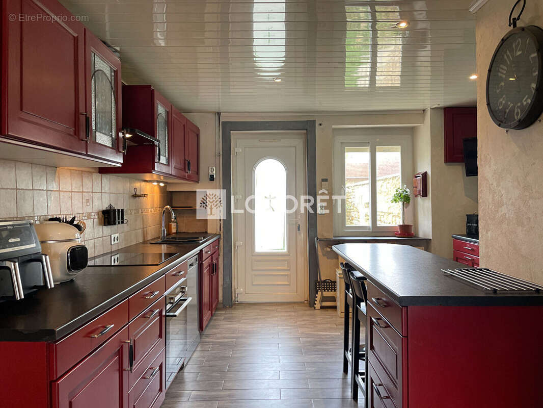 Maison à LONS-LE-SAUNIER