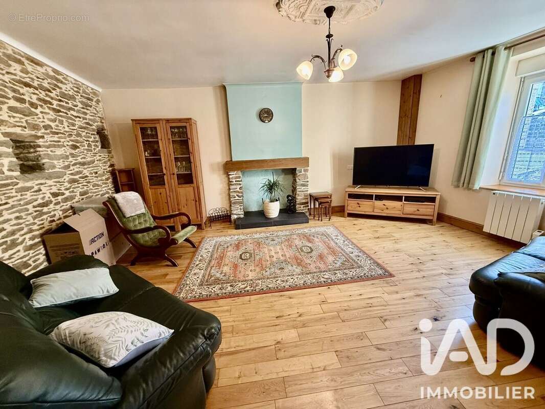Maison 136 m² à La Trinite-Porhoet  - photo 5