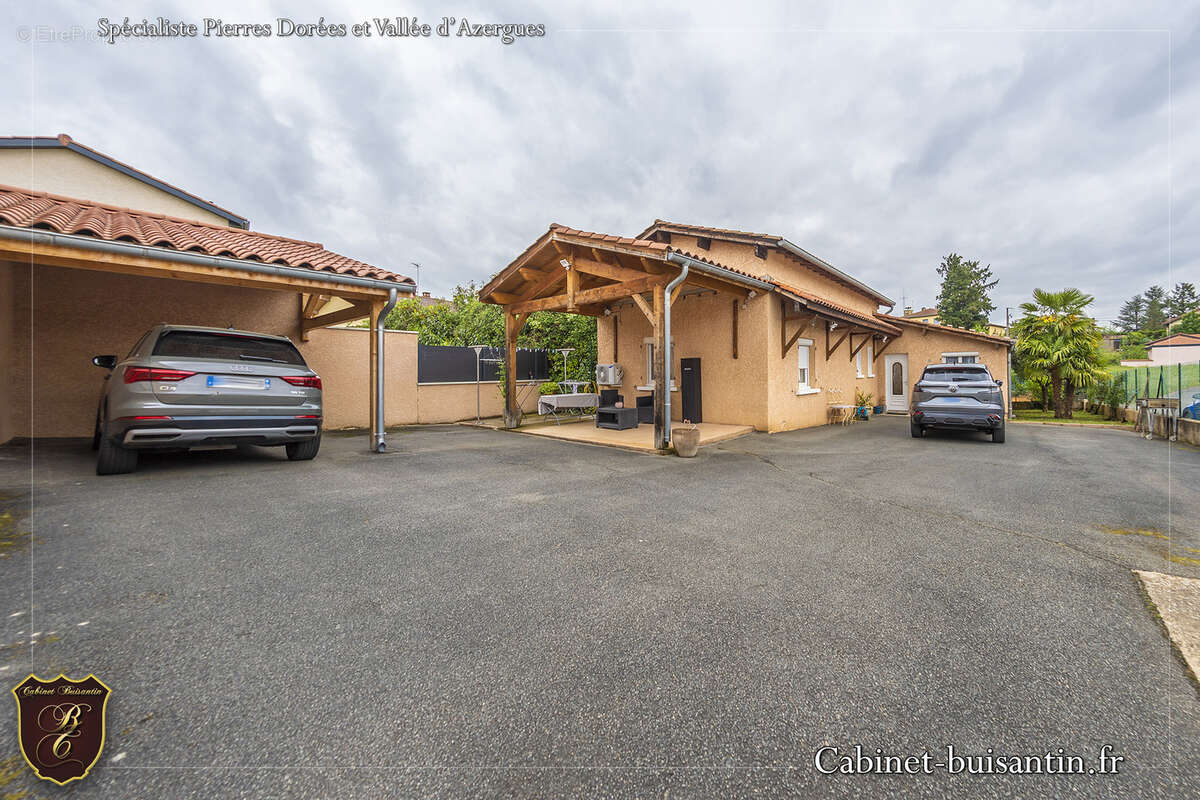 Maison à LE BOIS-D'OINGT