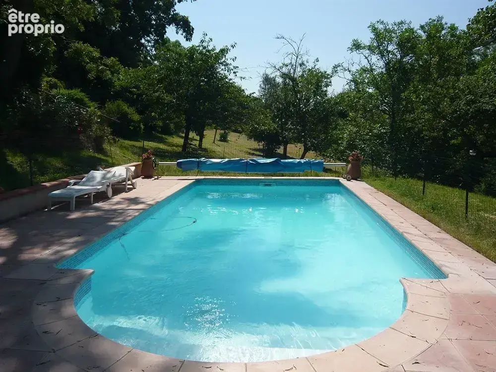 CHATEAU de famille du 17e siècle en très bon état à vendre à GIBEL - photo 5