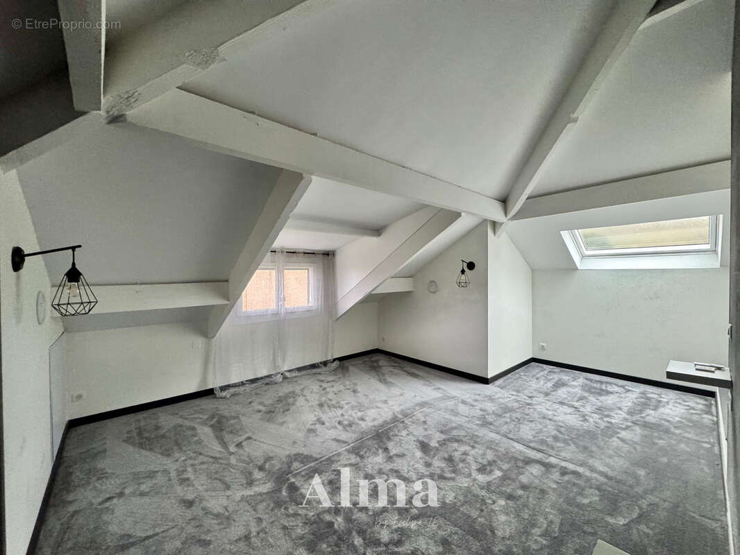 Maison à VILLEBRUMIER