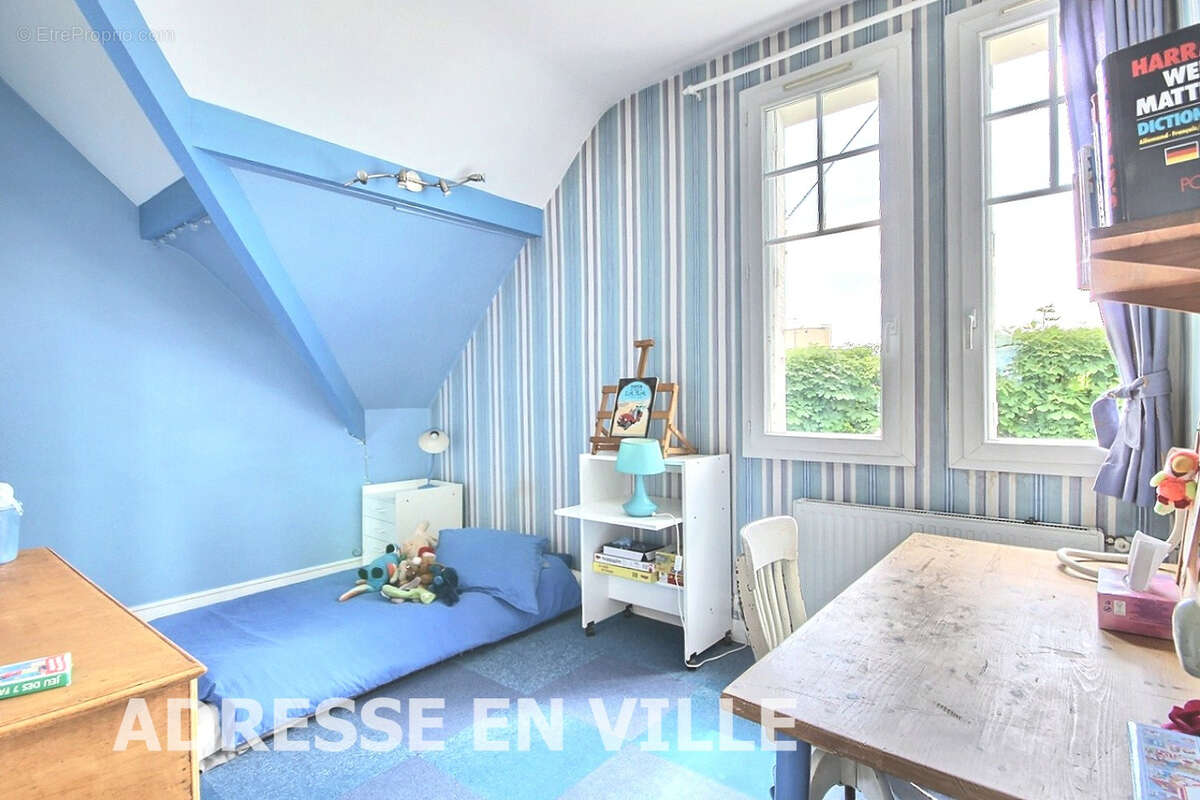 Maison à ENGHIEN-LES-BAINS