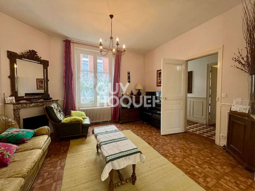 Maison à TOURNAN-EN-BRIE