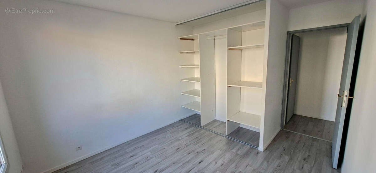 Appartement à CORBEIL-ESSONNES