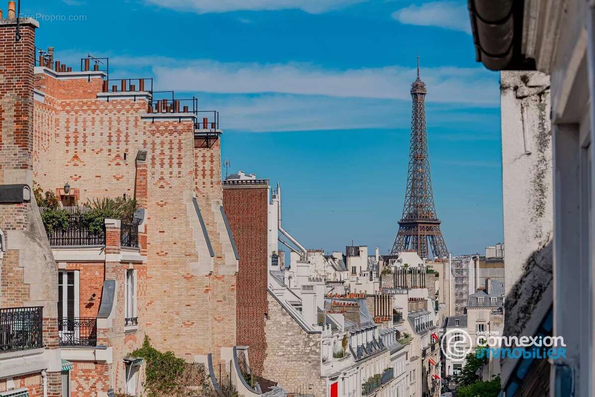 Appartement à PARIS-16E