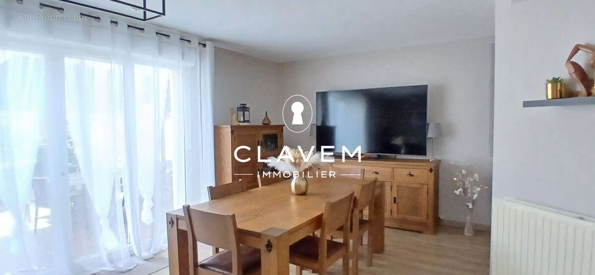 Maison 89 m² à Saint-Caprais-De-Bordeaux  - photo 4