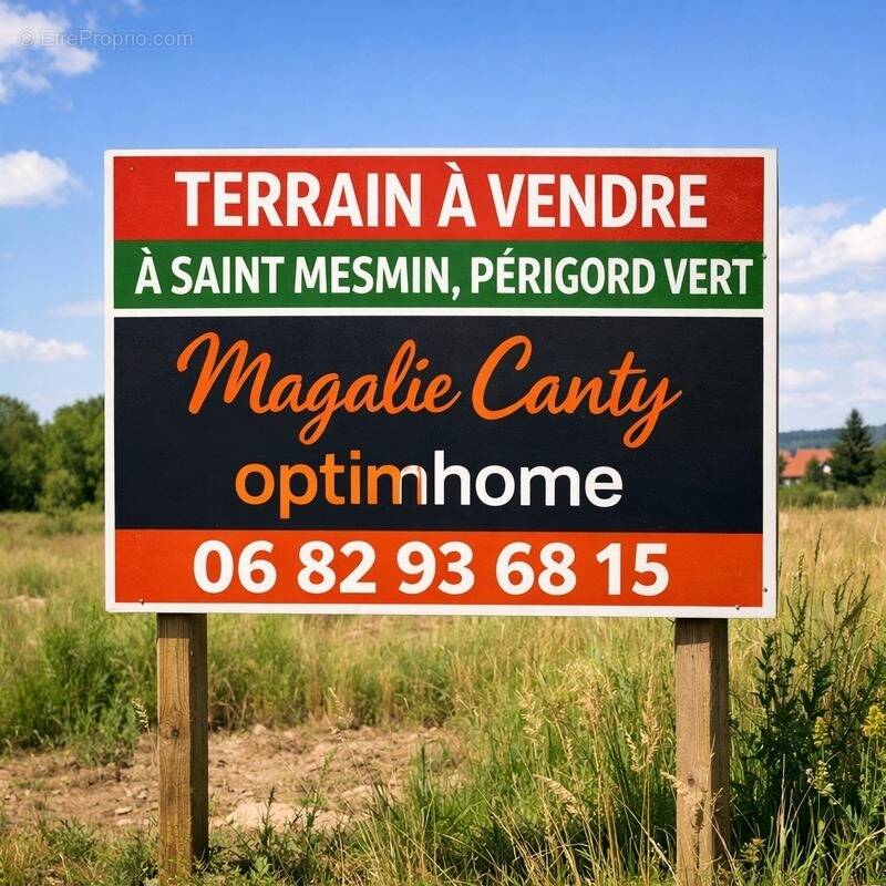 Terrain à SAINT-MESMIN