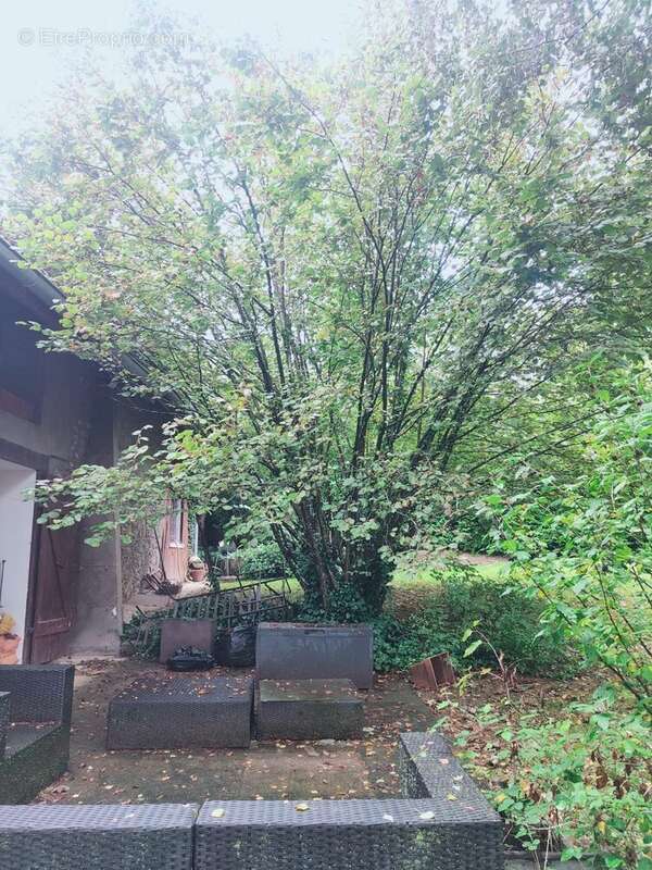 Maison à PERS-JUSSY