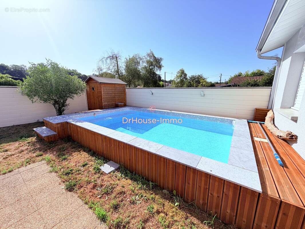 Maison 80 m² à Avensan  - photo 7