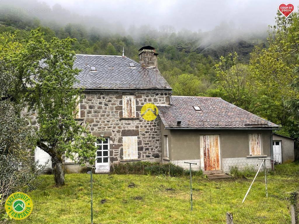 Maison à PIERREFORT