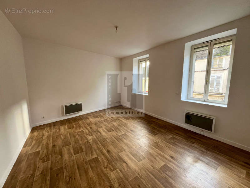 Appartement à NEMOURS