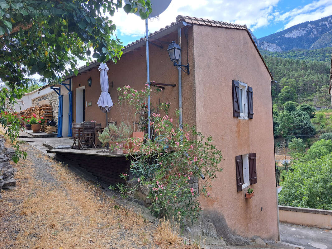 Maison à AXAT