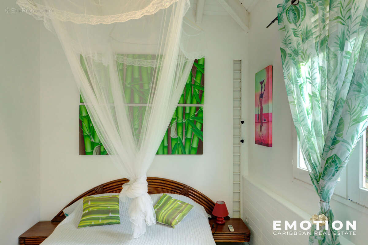 Maison à SAINTE-ROSE