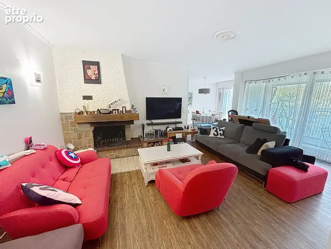 Appartement à vendre 5 pièces, balcon REIMS HYPER CENTRE (51) - photo 3