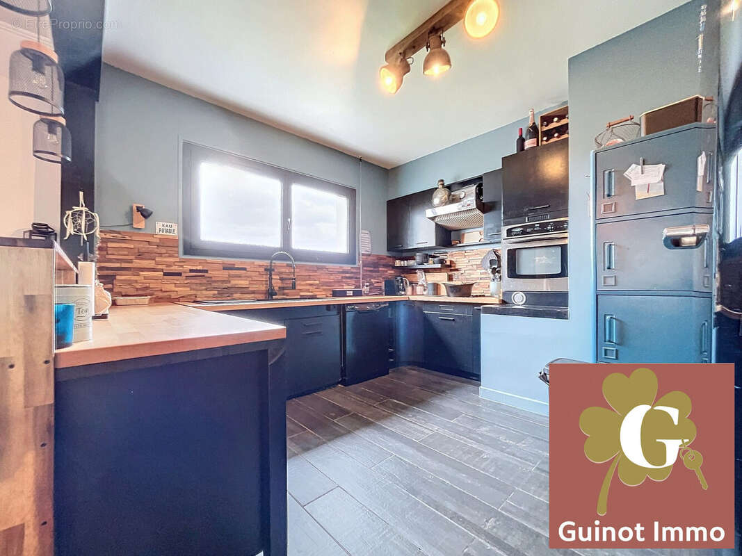 Maison à LILLEBONNE