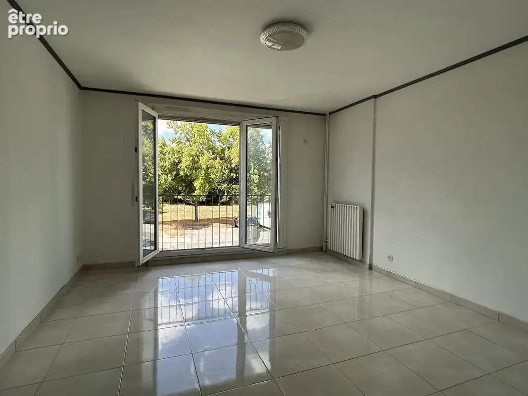 Appartement T4 de 79,48m2 - photo 2