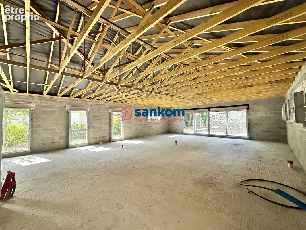 Maison 125 m² à Vals-Pres-Le-Puy  - photo 6