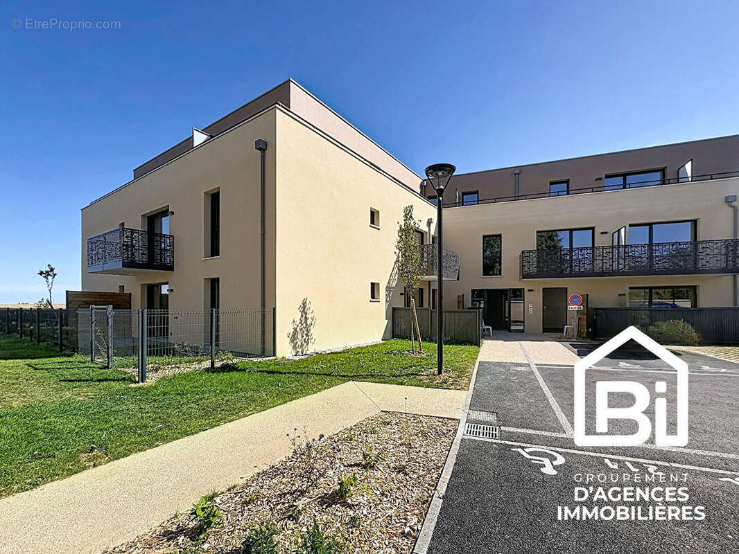 CARPIQUET - Appartement F2 Neuf avec terrasse - dernier étage - photo 2