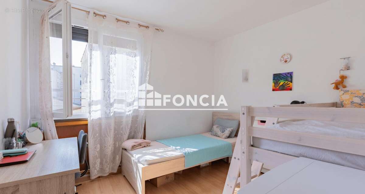 Appartement à BEZIERS