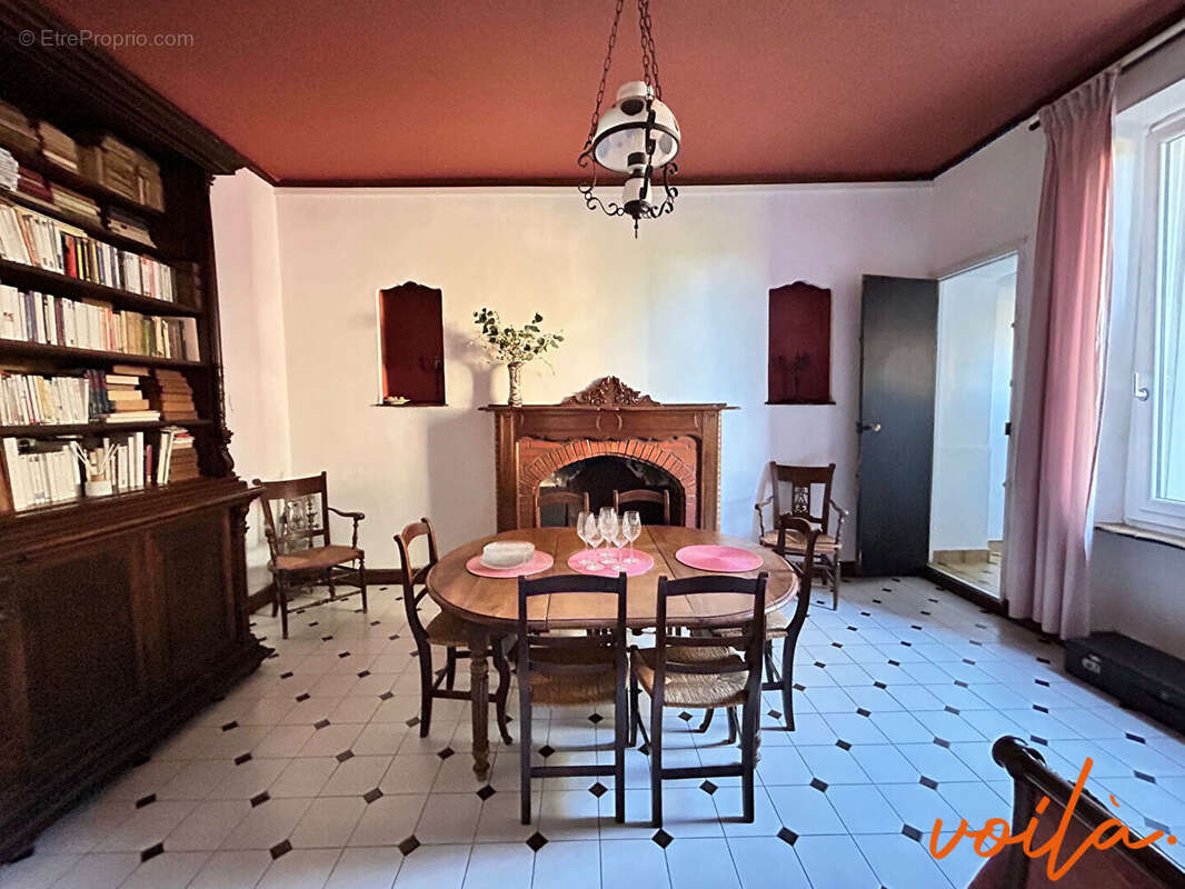 Maison à LEZIGNAN-CORBIERES