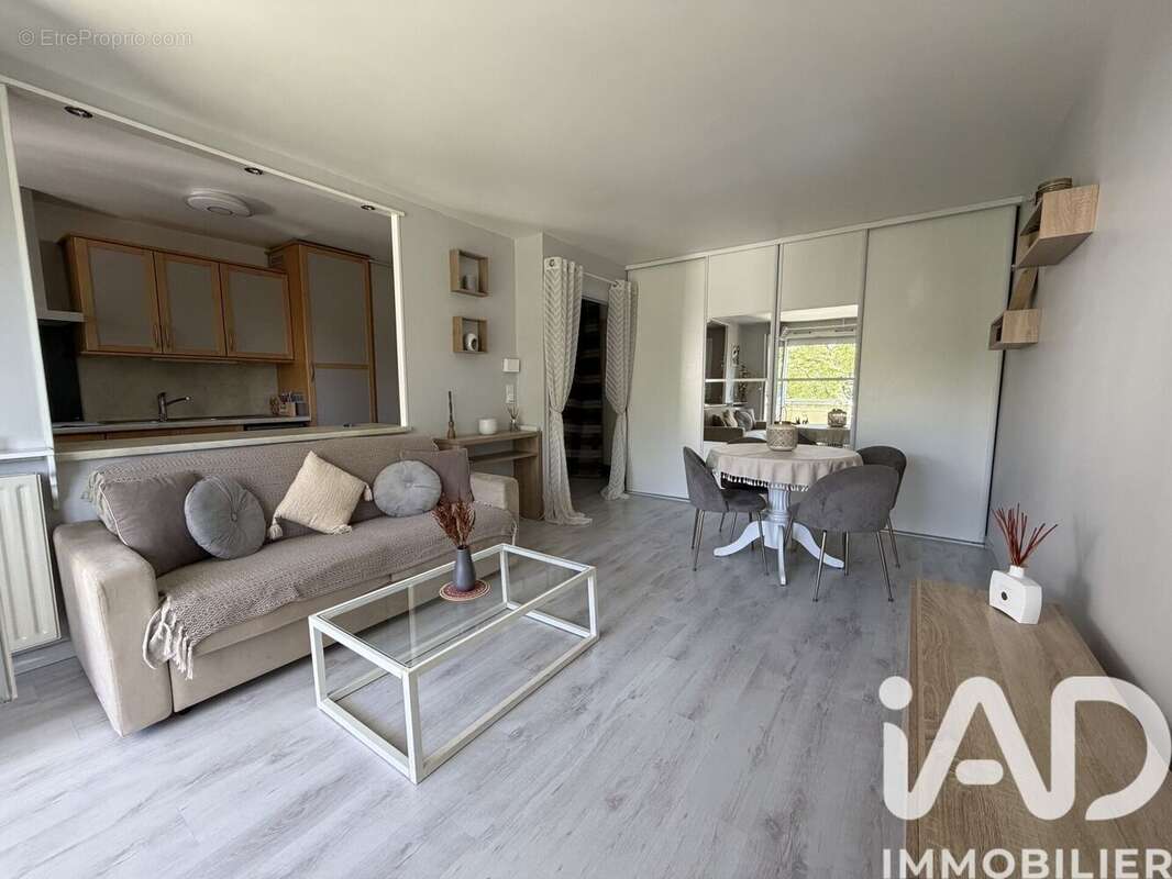 Photo 3 - Appartement à TORCY