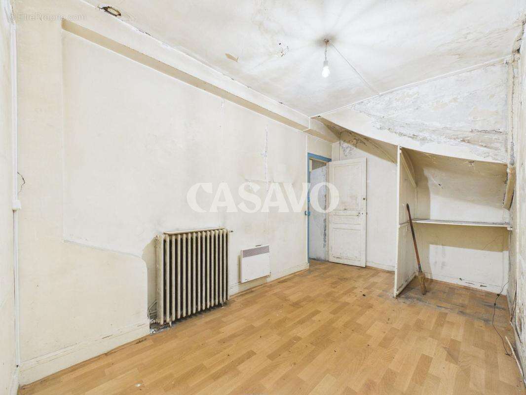 Vente Immeuble 12 pièces de 272m² - 94140 Alfortville - photo 9