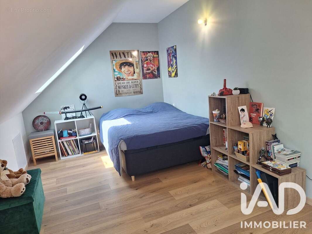 Maison 121 m² à Doue-La-Fontaine  - photo 7