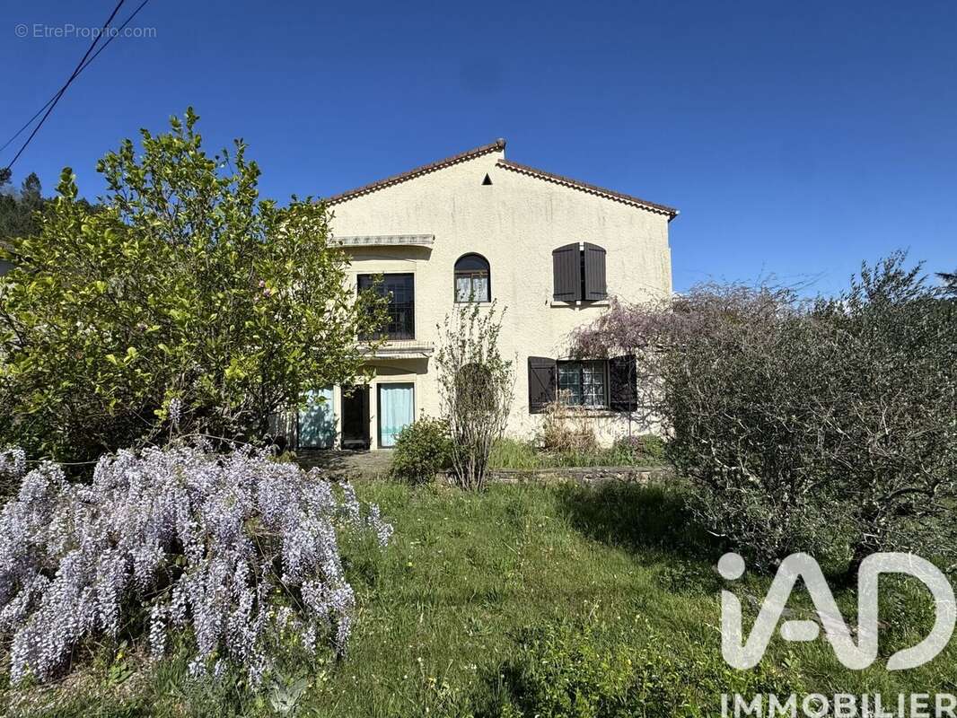 Photo 4 - Maison à CHAMBORIGAUD