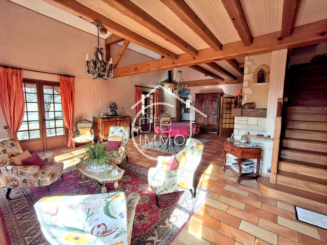 Maison à LEMBRAS