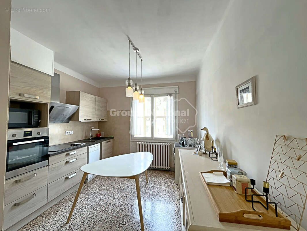 Maison de ville avec studio et garage attenants - photo 5