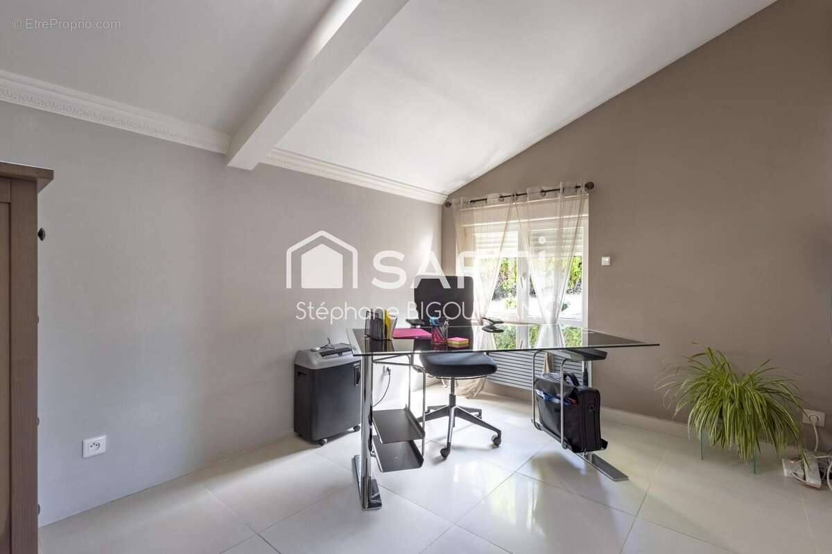 Photo 9 - Maison à ECOLE-VALENTIN