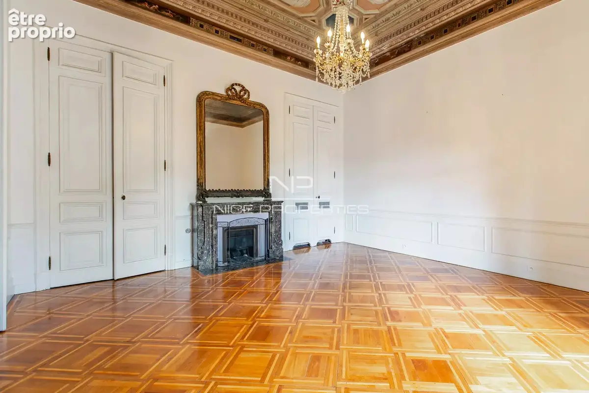 Majestueux 6 pièces  vue mer de 288 m² habitables dans une Hôtel Particulier du Mont Boron - photo 25