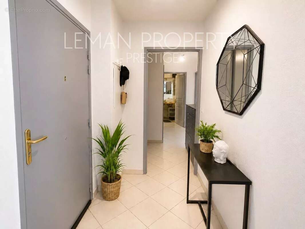 Dernier etage appartement t3 garage - photo 6