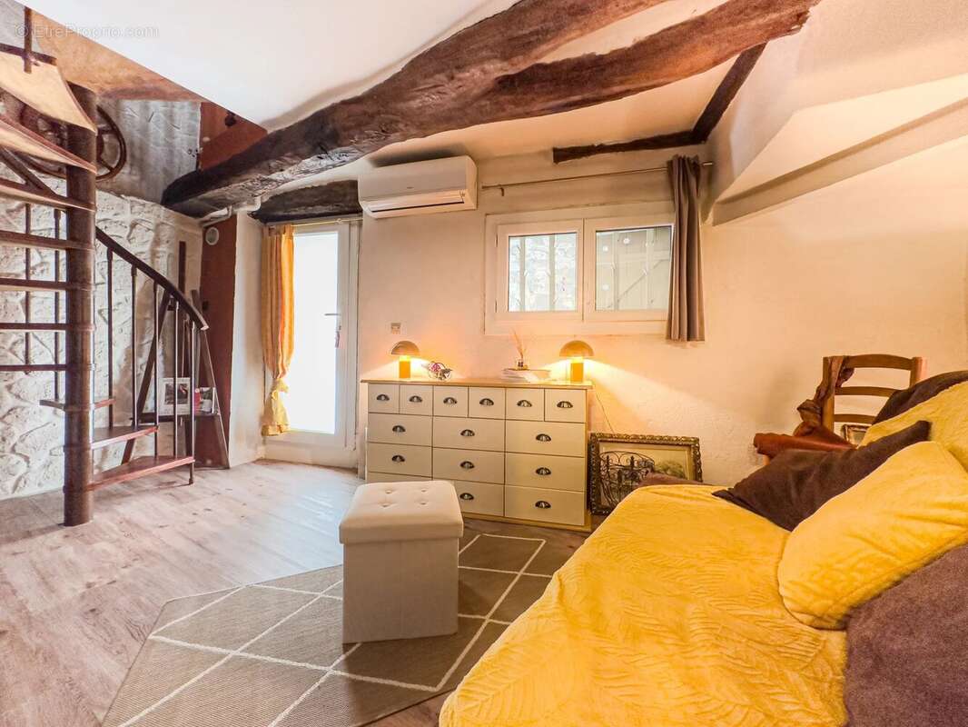 Maison à VILLENEUVE-LOUBET