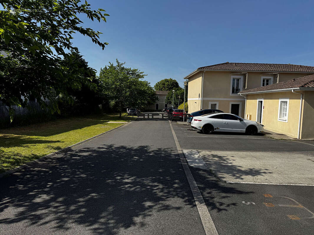 Maison à ARTIGUES-PRES-BORDEAUX
