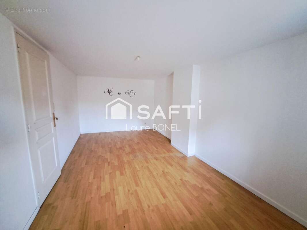 Photo 5 - Appartement à NEUFCHATEAU