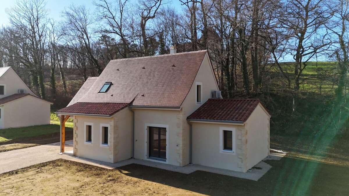 Maison à PAYRIGNAC