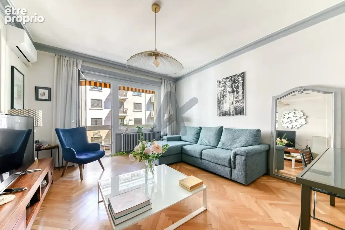 Appartement à LYON-6E