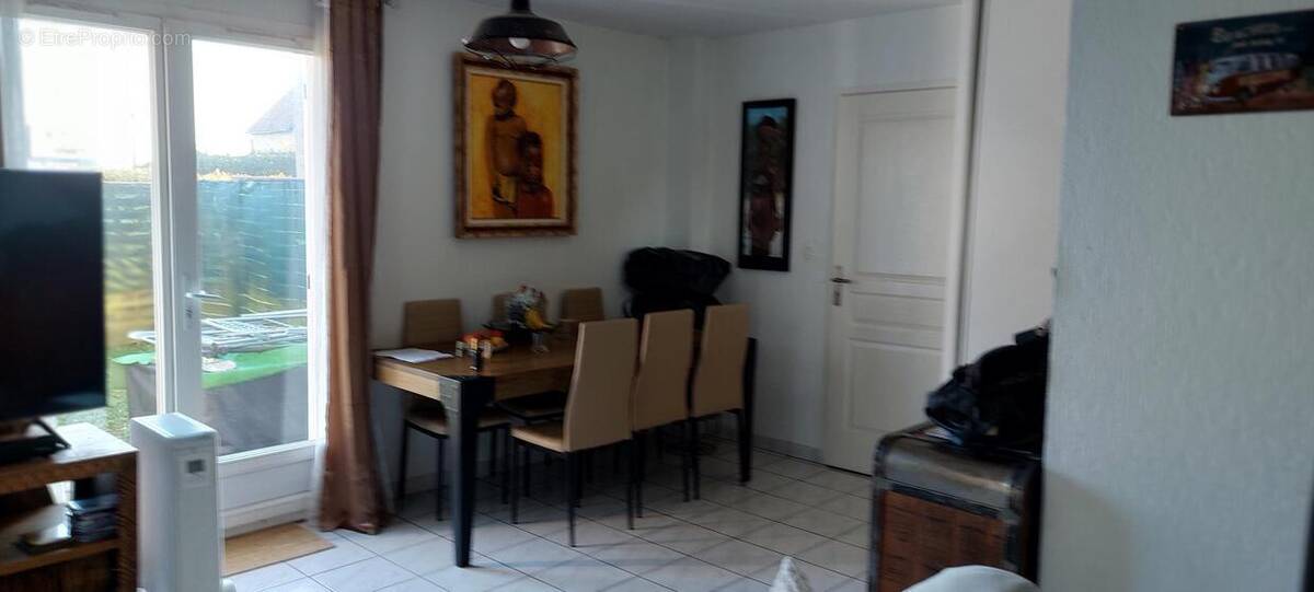 Appartement à COIGNIERES