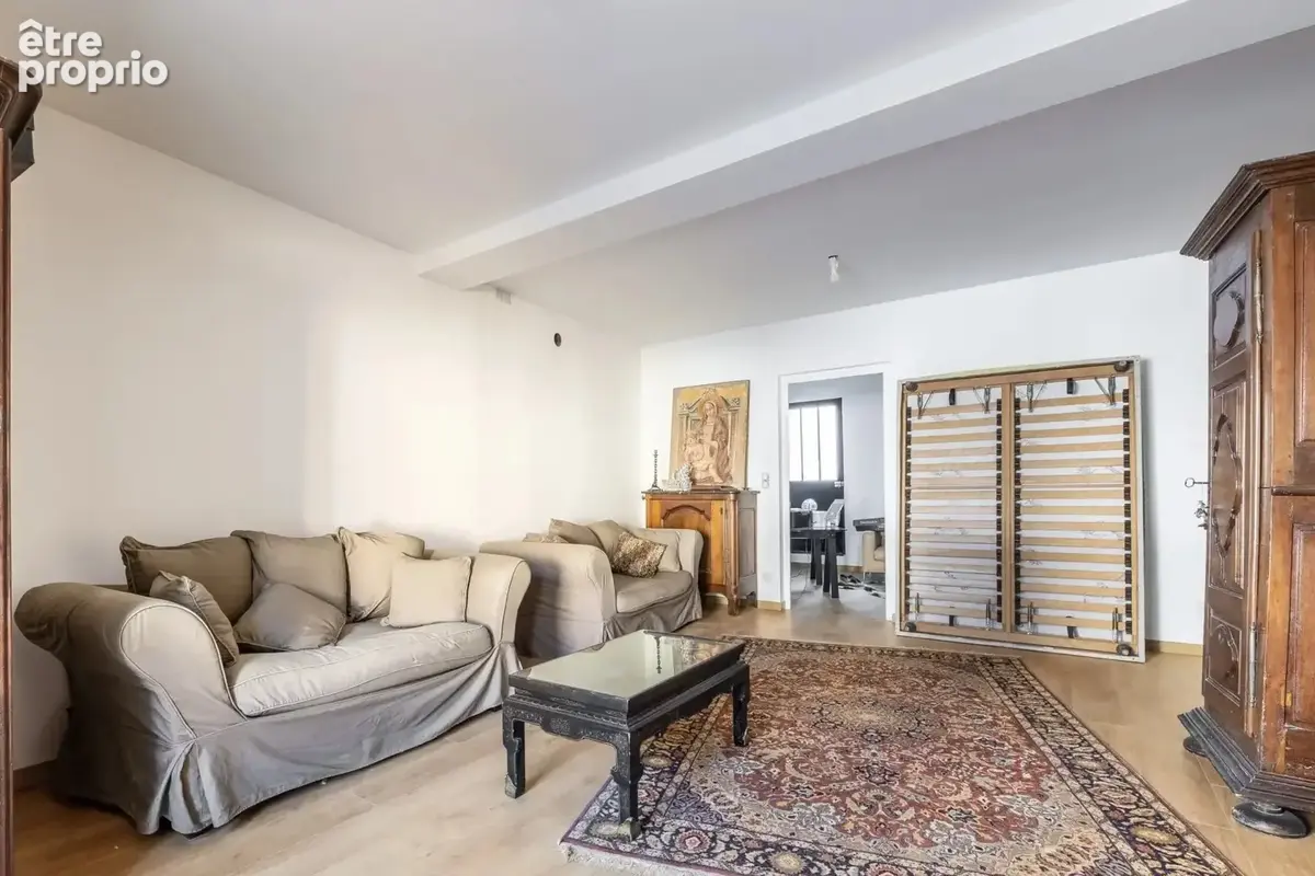 Beaune – Appartement avec terrasse privative et cave voûtée - photo 2