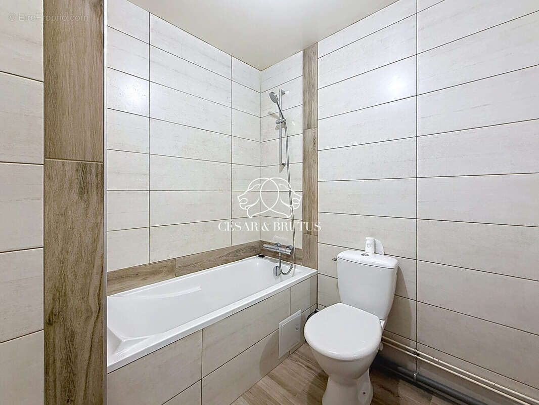 Maison 105 m² à Villerest  - photo 8