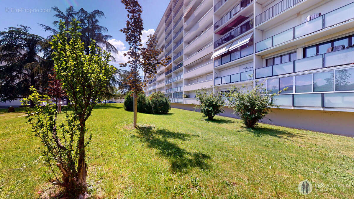 Appartement à ECHIROLLES