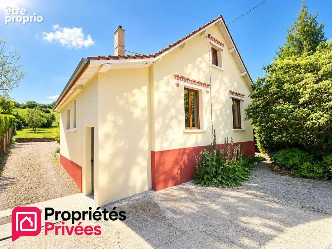 Maison 124m2 carrez 2 à 3 chambres bureau garage jardin 980m2 229500HAI - photo 1