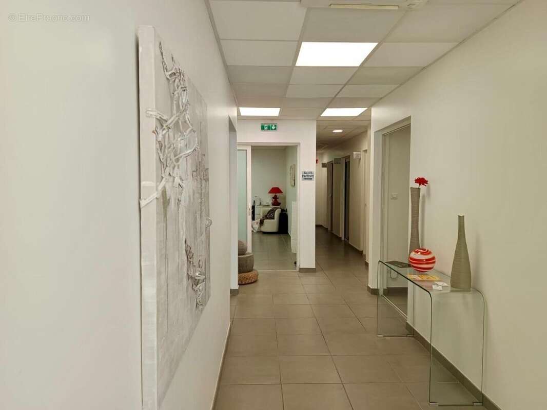 Photo 6 - Commerce à CARCASSONNE