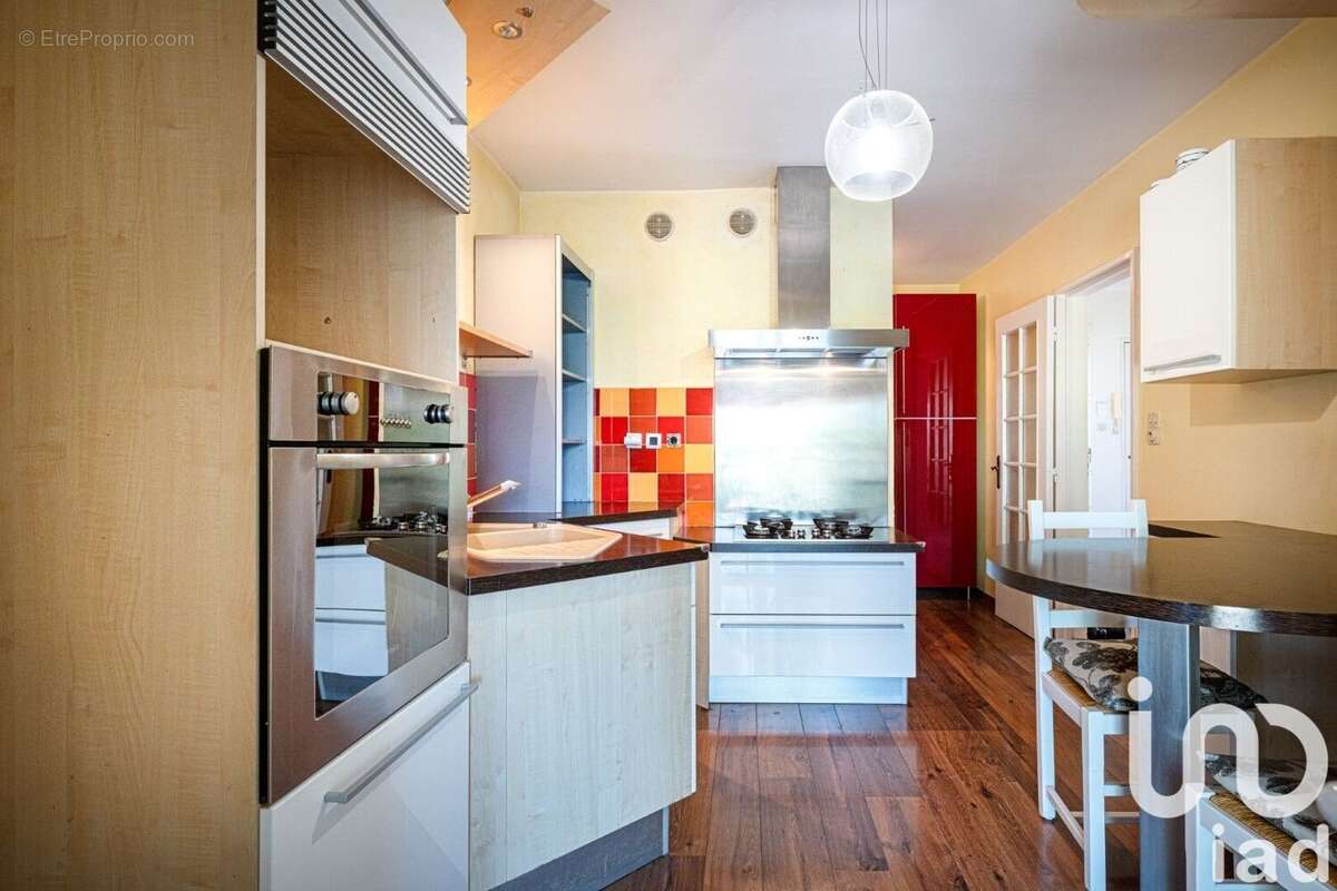 Photo 9 - Appartement à SALON-DE-PROVENCE